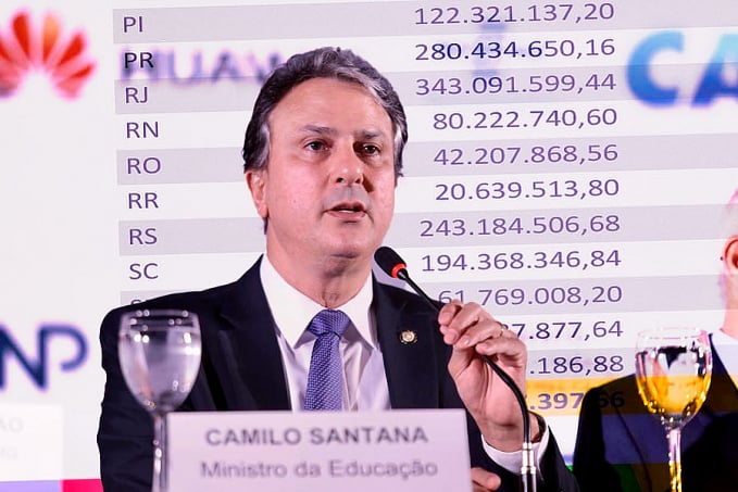 Ministro da Educação revela o valor do reajuste para a alimentação escolar em Rondônia - News Rondônia
