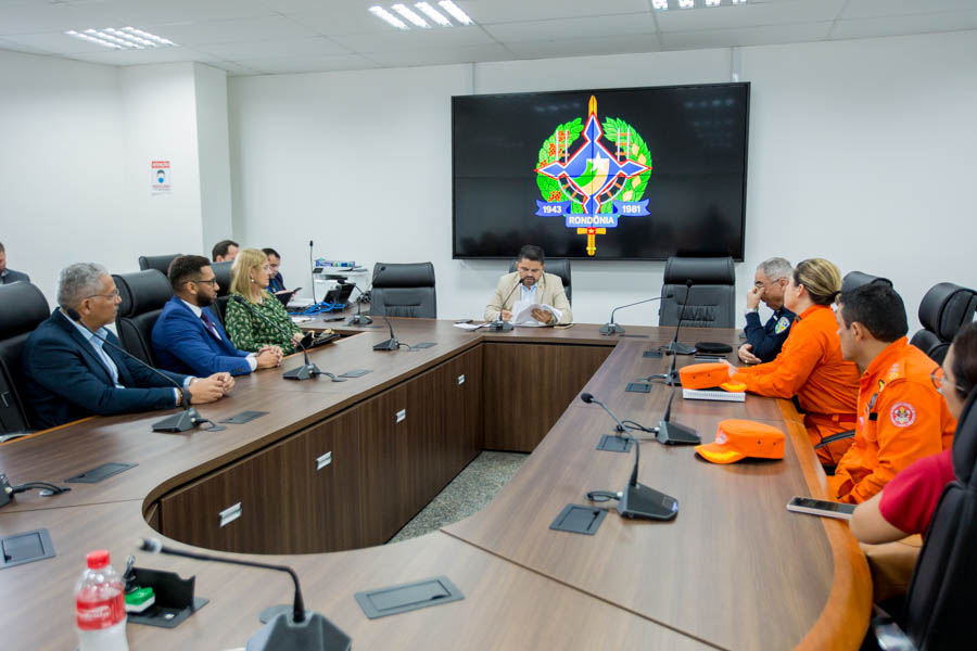 Deputado Jesuíno realiza audiência sobre escolas militarizadas em Rondônia - News Rondônia