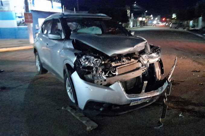 Acidente entre carros deixa criança lesionada em cruzamento no centro da capital - News Rondônia