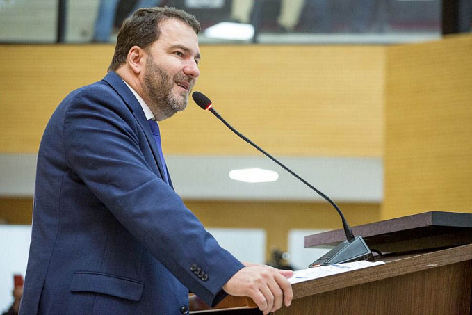 Presidente Alex Redano anuncia R$1 milhão para reforma de UBS em Ariquemes - News Rondônia