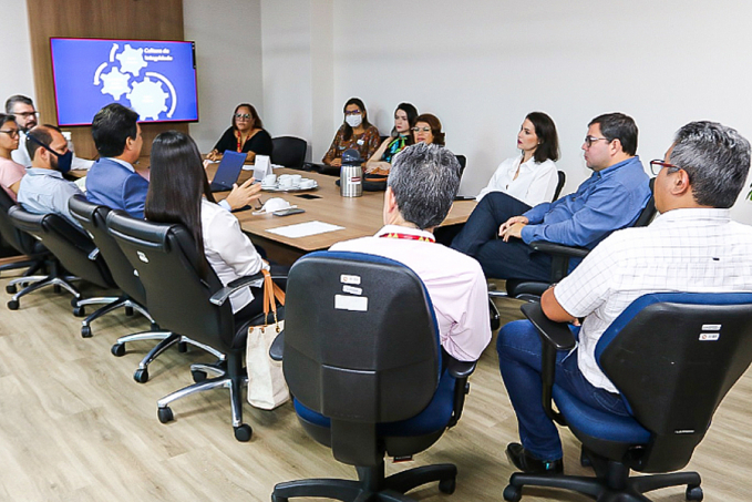 Grupo de Trabalho de Integridade do MP recebe integrantes da CGU/RO para tratar sobre programa de combate a fraude e corrupção - News Rondônia