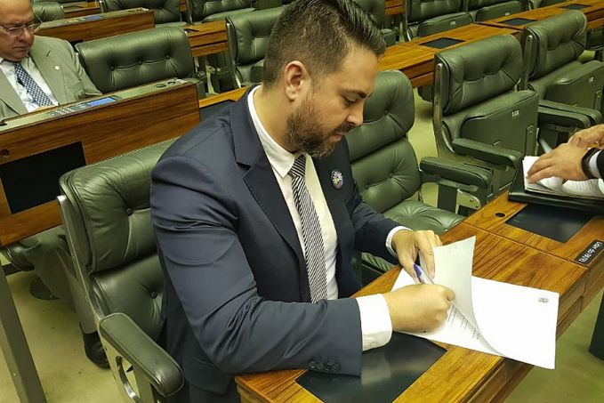 GRATUIDADE DE JUSTIÇA - Emenda de Leo Moraes estende gratuidade quando requerente for representado por defensor público - News Rondônia