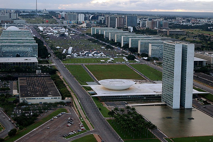 Governo define expediente nos dias de jogos da seleção - News Rondônia