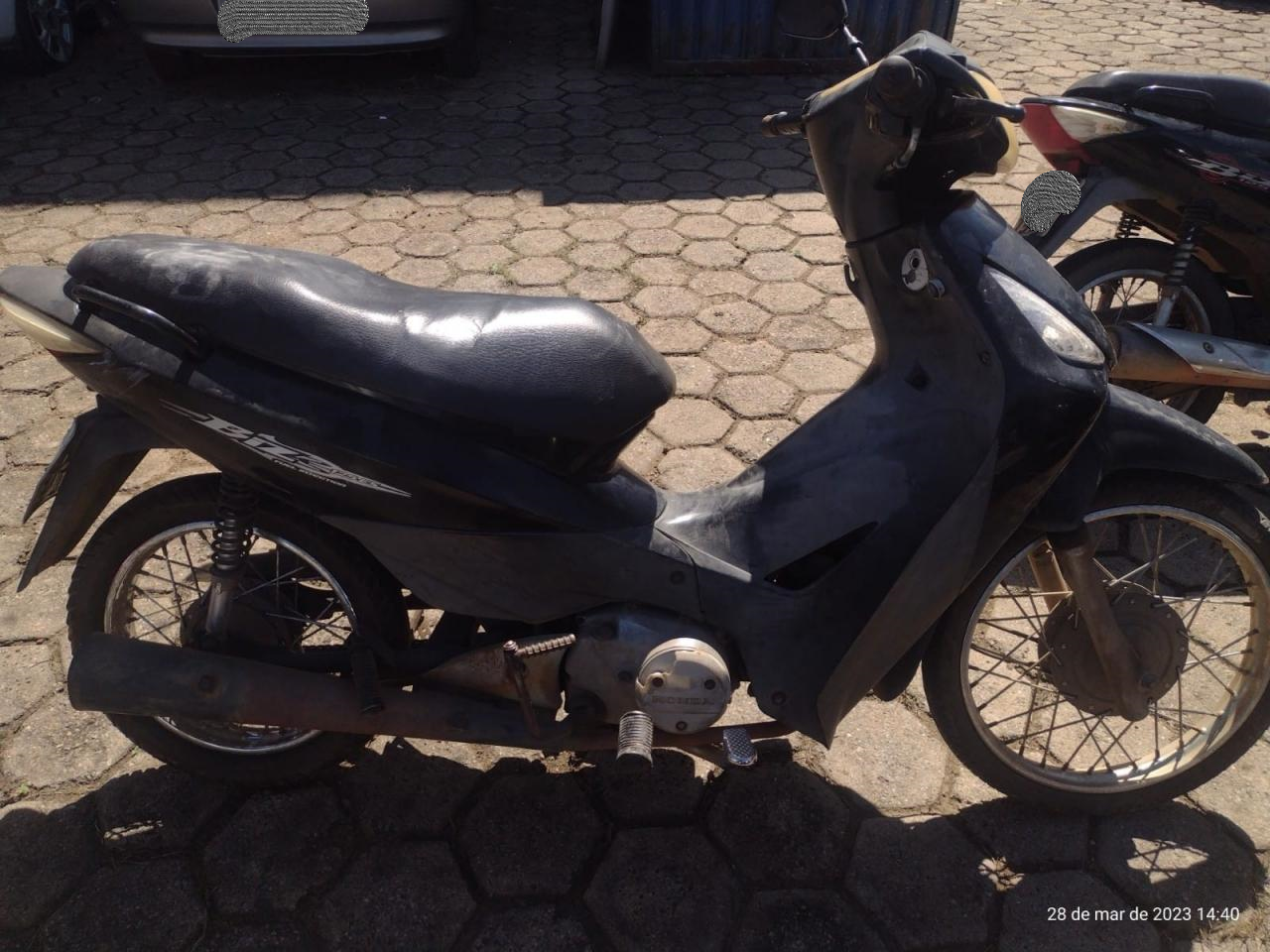 ARIQUEMES  Abordagem policial resulta na prisão de dupla pelo crime de receptação - News Rondônia