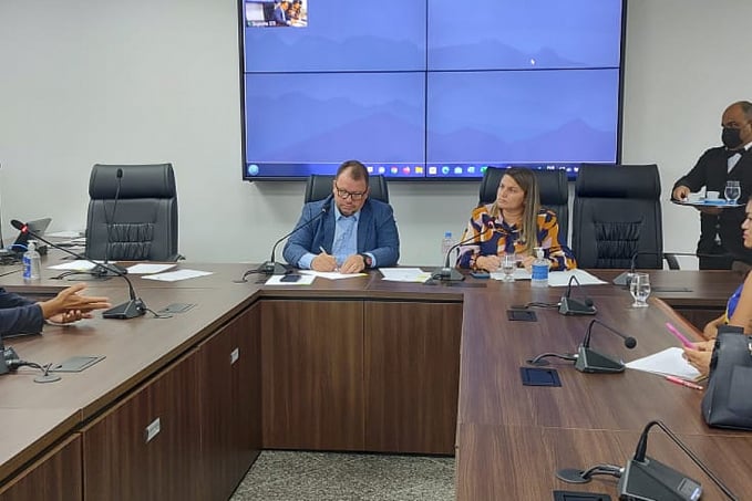 Dr. Neidson atende solicitação de grupos folclóricos e pede celeridade na liberação de recursos para Festival Flor do Maracujá 2022 - News Rondônia