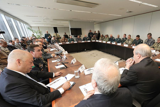 Presidente do TSE e comandantes da PM discutem ações nas eleições - News Rondônia