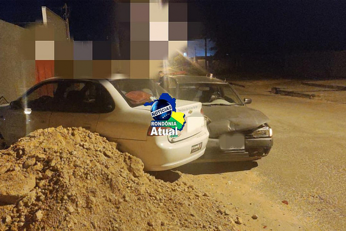 JI-PARANÁ: Motorista perde controle da direção e colidi em carro estacionado - News Rondônia