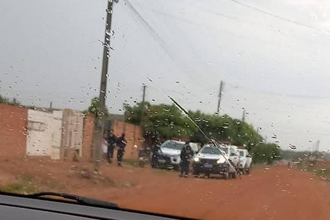 Com espingarda de cano serrado engatilhada no peito, motorista de ônibus é assaltado e fica sem celular, em Vilhena - News Rondônia