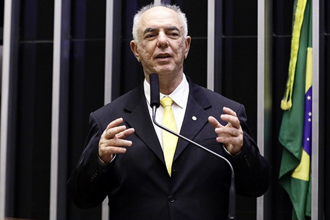 Deputado Federal Mauro Nazif foi o único da bancada de Rondônia que votou contra o orçamento secreto - News Rondônia