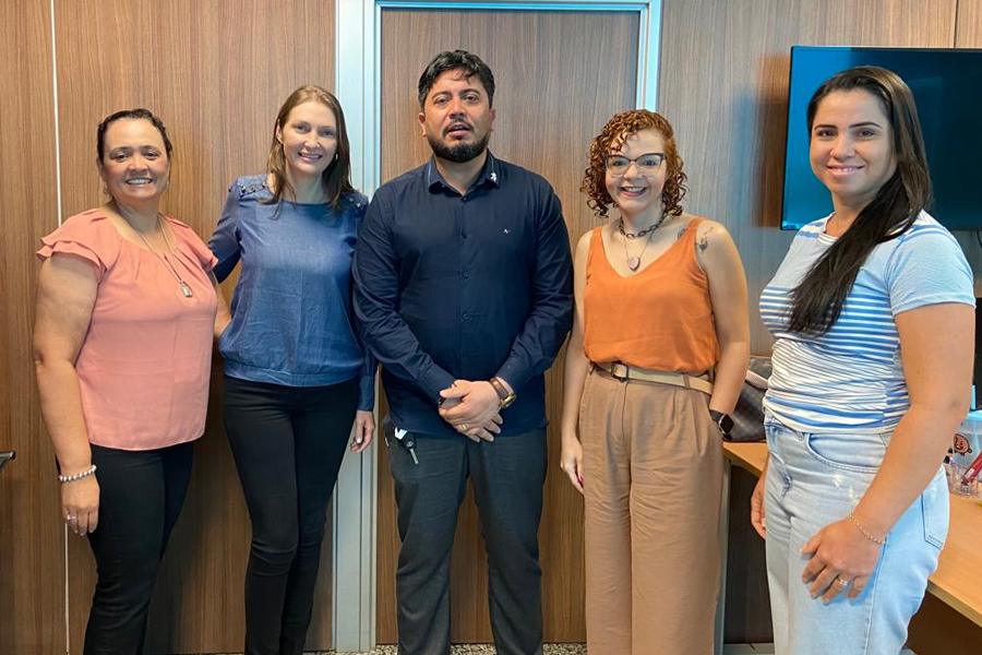 Na Sesau, deputada Lebrinha e Cosems debatem ações para fortalecimento da saúde no Vale do Guaporé - News Rondônia