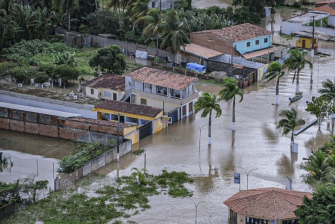 Cartilha ensina como limpar casa após enchentes - News Rondônia