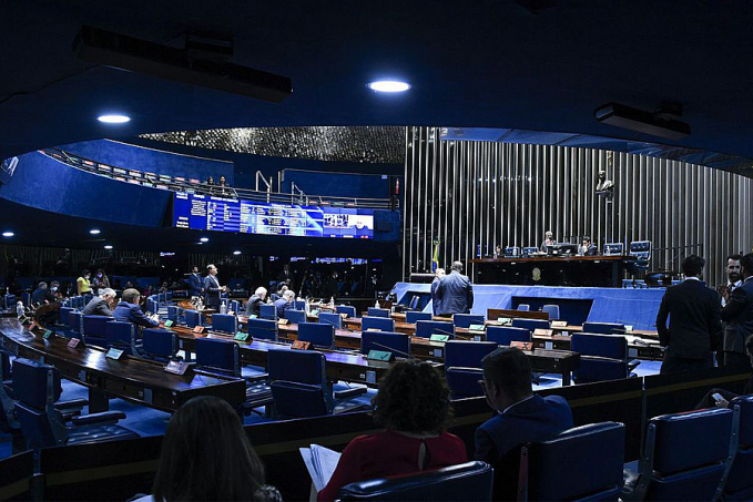 Senado aprova MP que encerra incentivos para indústria petroquímica - News Rondônia