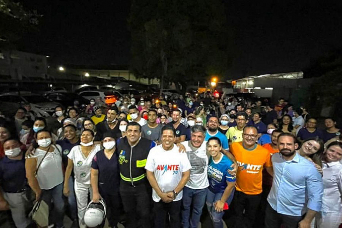 Jair Montes faz caminhada na zona leste e reunião com apoiadores no Hospital Samar - News Rondônia