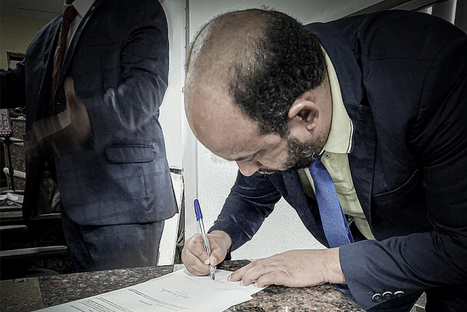 Vereador Wanoel Martins vota projeto para melhorias salariais dos servidores da capital - News Rondônia