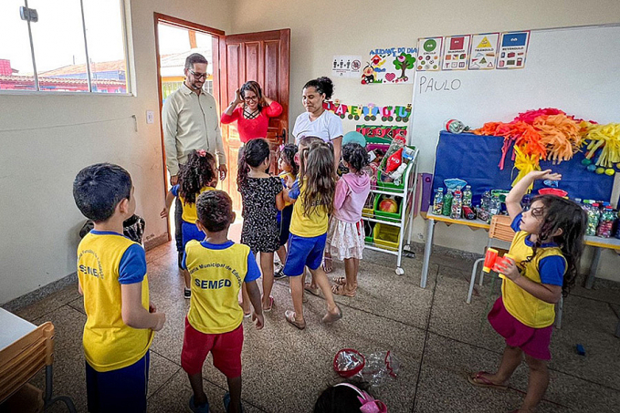 EDUCAÇÃO  Deputado Anderson Pereira entrega salas de aulas e refeitório em escola de Porto Velho - News Rondônia