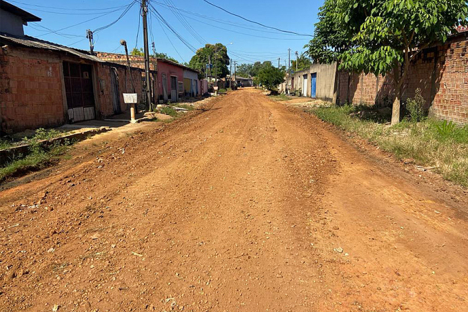 SEMUSB realiza serviços no Bairro Castanheiras a pedido do Vereador Edimilson Dourado - News Rondônia