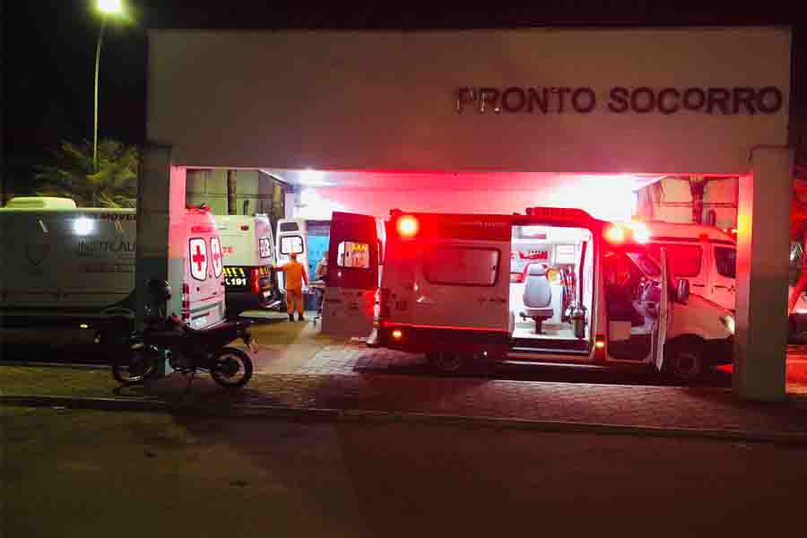 Homem é preso após esfaquear a esposa e deixar faca cravada na perna da enteada de 12 anos - News Rondônia