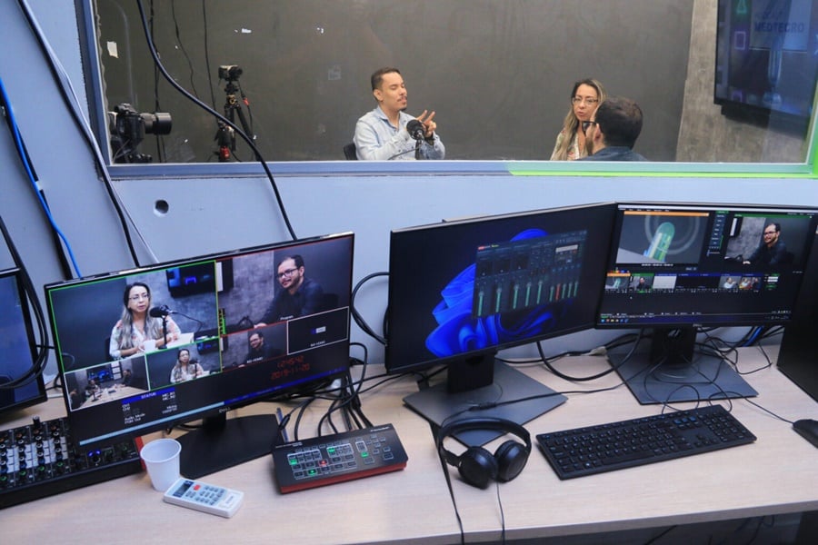Mediação tecnológica expande ensino de Língua Brasileira de Sinais em Rondônia - News Rondônia