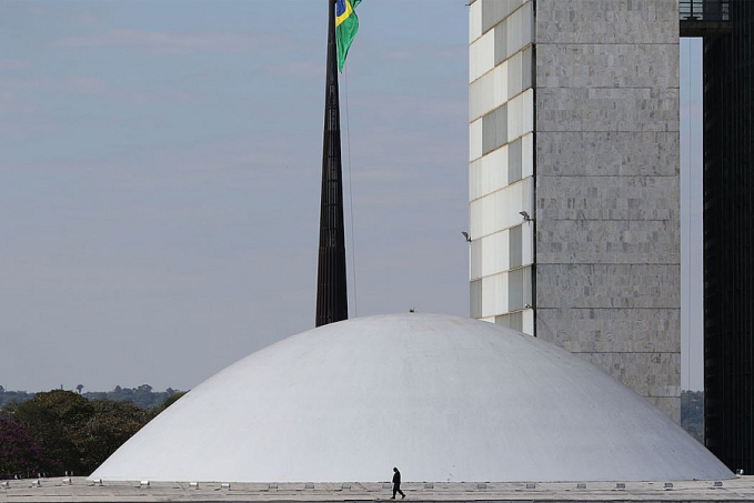 Senado aprova uso de fundo habitacional para Casa Verde e Amarela - News Rondônia