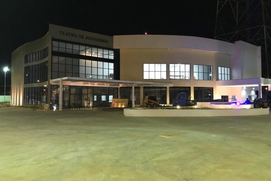Construção do Teatro Municipal de Ariquemes segue em fase de conclusão - News Rondônia
