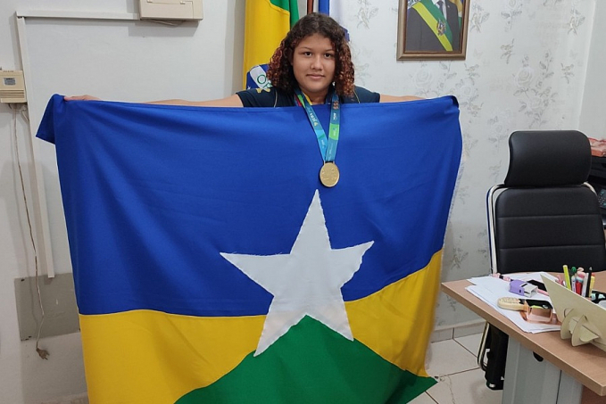 Aluna da escola Casimiro de Abreu, de Nova Mamoré, é campeã de judô nos Jogos Escolares Brasileiro - News Rondônia
