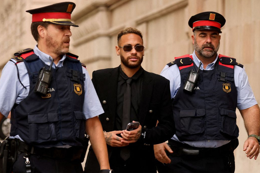 Neymar nega em tribunal espanhol participação em negociações com Barça - News Rondônia