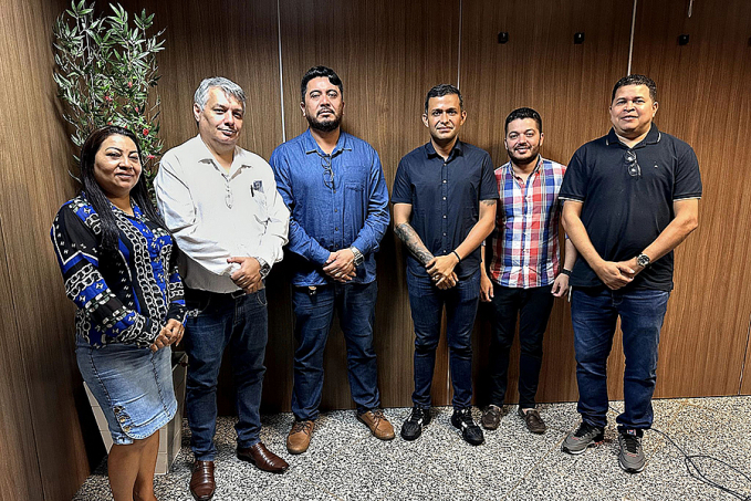 Prefeito Valteir Queiroz dá as boas vindas ao novo secretário estadual de saúde e apresenta demandas do município - News Rondônia