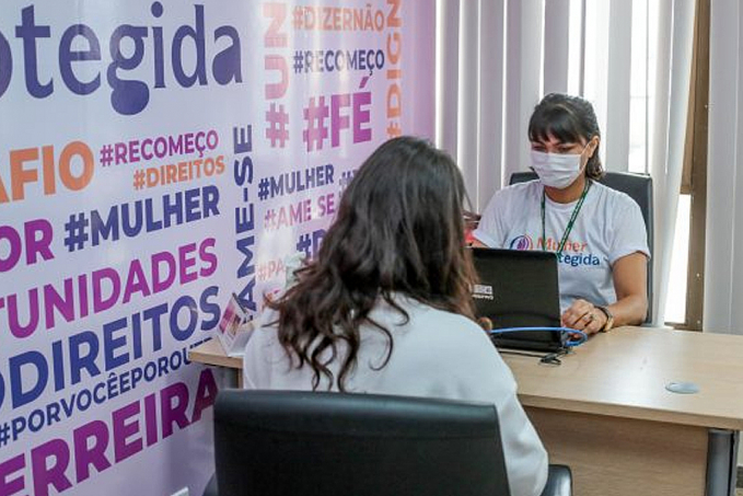 Com seis meses do Programa 'Mulher Protegida', mais de 500 mulheres foram atendidas e assistidas pelo Governo de Rondônia - News Rondônia