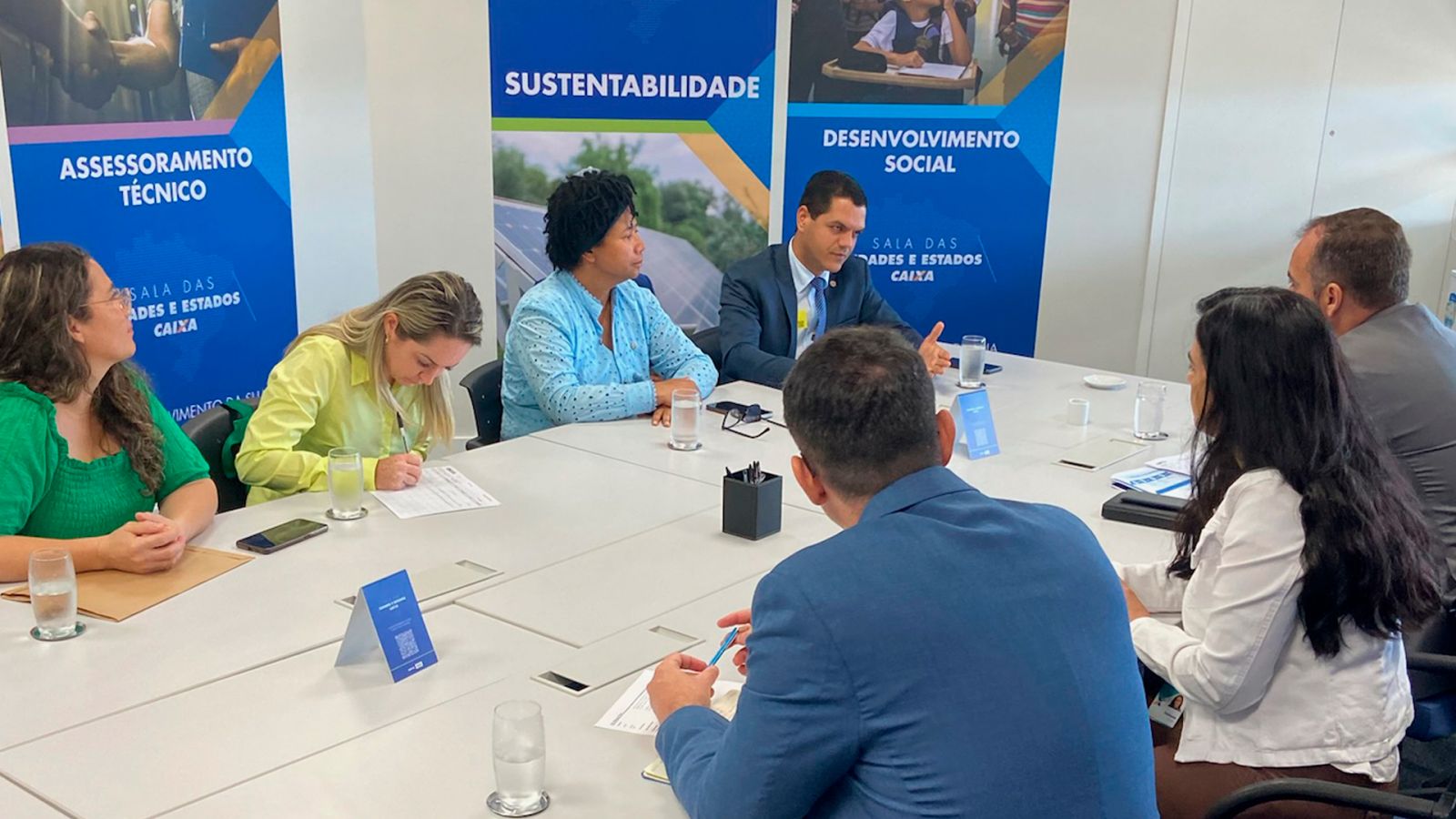 Deputado Cássio Gois lidera esforços para retomada das obras do residencial Cidade Verde em Cacoal - News Rondônia