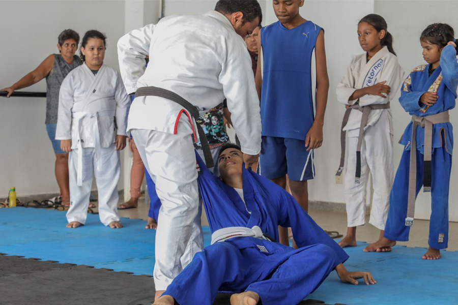 Aulas de jiu-jitsu ajudam crianças e adolescentes a superarem desafios em Porto Velho - News Rondônia
