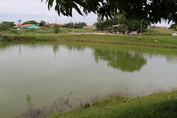 CRIME BRUTAL: Homem é morto a pauladas, amarrado em saco com pedras e jogado em lago - News Rondônia