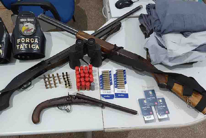 Dono de bar em fazenda dominada pela LCP é preso com armas em distrito da capital - News Rondônia