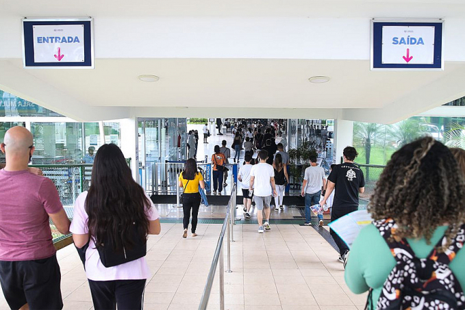 Enem começa domingo com prova de redação - News Rondônia