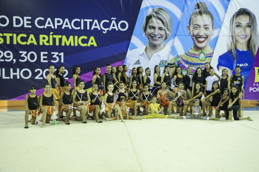 Ginasta olímpica Déborah Medrado apresentou-se em Porto Velho no último sábado (30) - News Rondônia