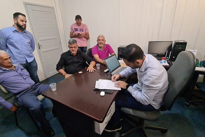 Prefeitos e vereadores da região da Zona da Mata alinham parcerias e ações com o DER durante o Governo Itinerante - News Rondônia