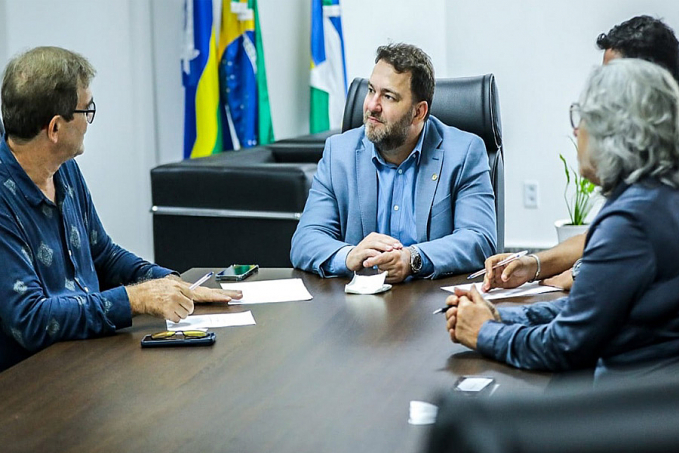 Presidente Alex Redano se reúne com diretor de Regularização Fundiária do Incra - News Rondônia