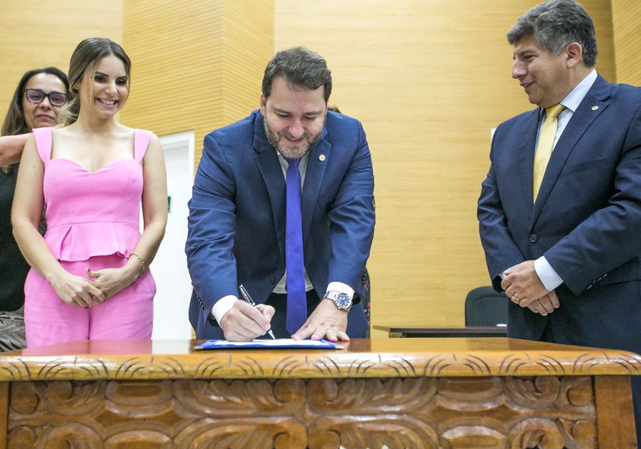 Alex Redano empossado presidente do Colegiado de Presidentes das Assembleias Legislativas - News Rondônia