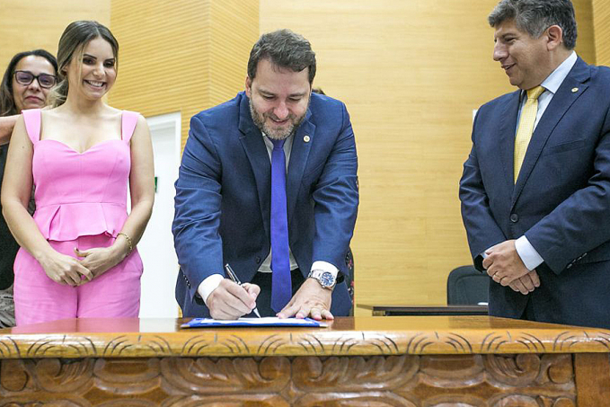 Alex Redano empossado presidente do Colegiado de Presidentes das Assembleias Legislativas - News Rondônia