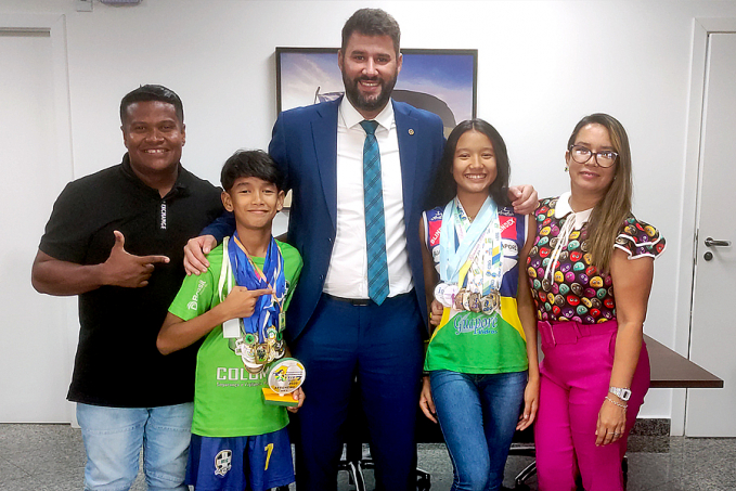Deputado Nim Barroso apoia atleta que vai representar Rondônia no Mundial - News Rondônia