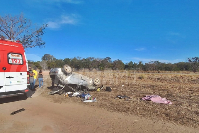 Suposta ultrapassagem mata motorista após ser arremessado para fora de carro em capotamento na BR-070 - News Rondônia