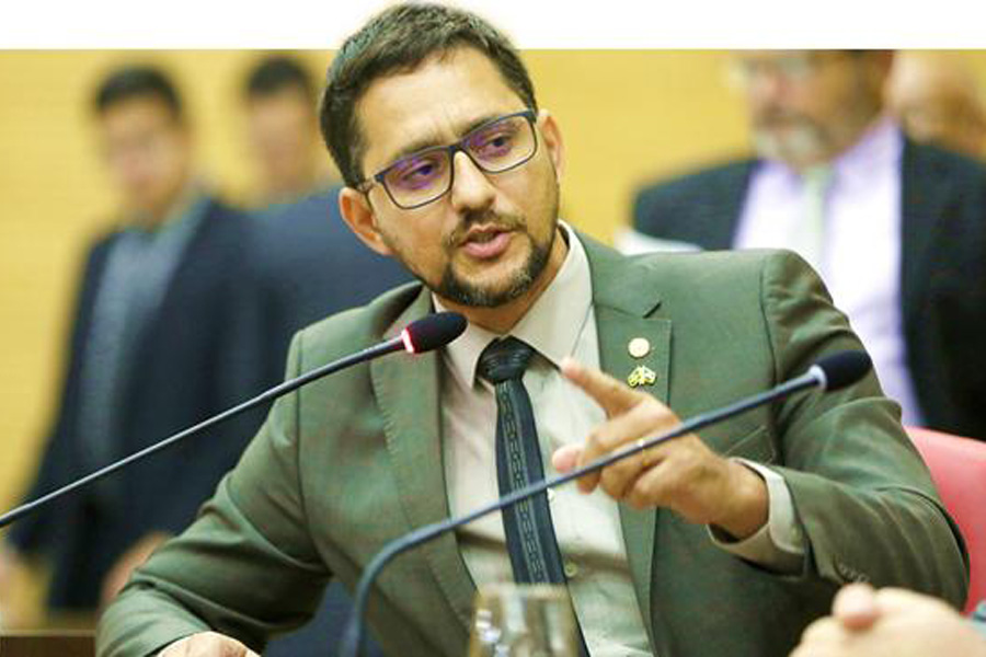 Deputado Anderson indica abertura de processo seletivo para contratação de professores para escolas estaduais - News Rondônia