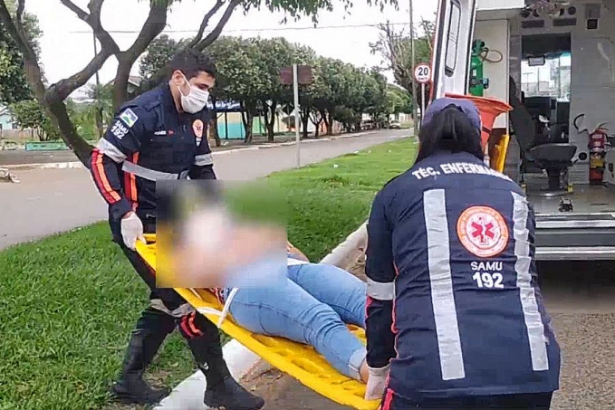 Acidente entre moto e bicicleta deixa uma mulher ferida em Ariquemes - News Rondônia