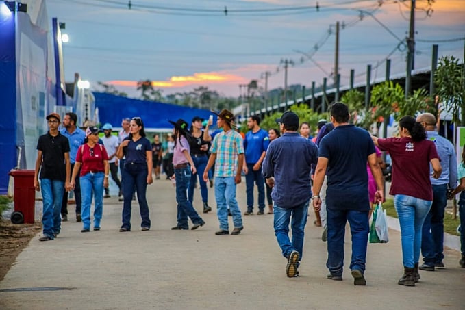 Primeiro dia da Rondônia Rural Show é marcada por lançamentos e visitação do público - News Rondônia