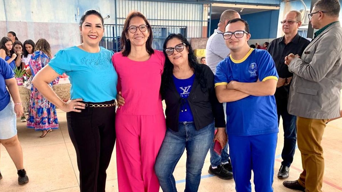 Na APAE de Porto Velho, Cristiane Lopes comemora o mês das mães - News Rondônia