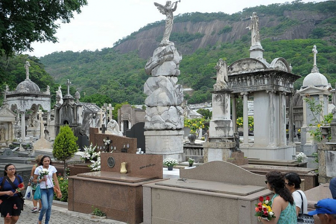 Mortes em 2021 crescem 16,9% no Brasil com covid-19 - News Rondônia