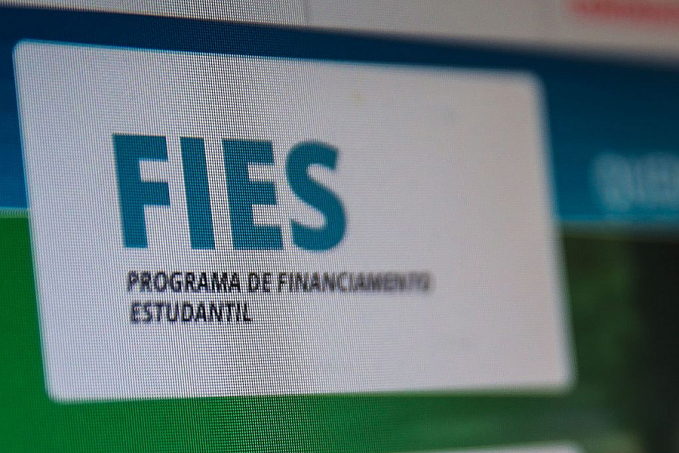 Estudantes inadimplentes já podem renegociar dívidas com Fies - News Rondônia