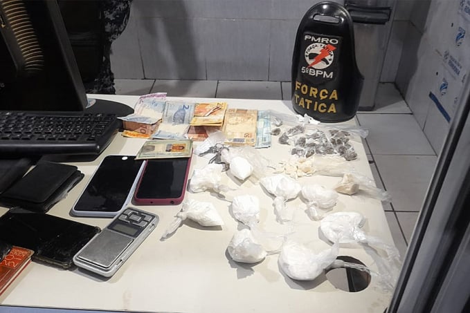Trio é preso com drogas em casa usada como boca de fumo - News Rondônia