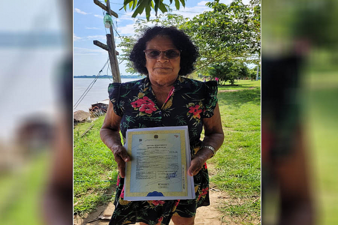 Restauração de registro civil emociona moradora da comunidade de Santa Catarina - News Rondônia