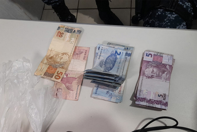 Bando é detido com mais de 100 porções de crack em residência na zona sul - News Rondônia