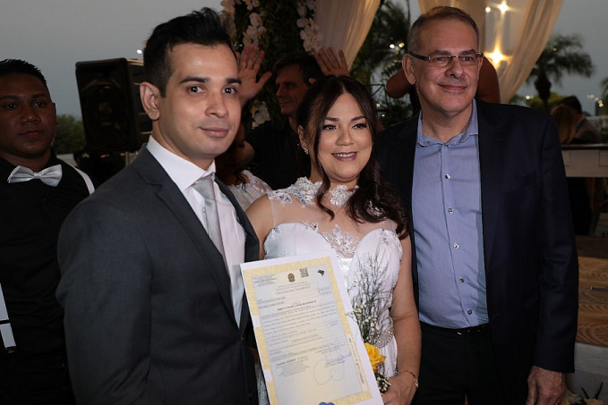 76 casais celebram casamento comunitário no encerramento da Exposição 40 anos do TJRO - News Rondônia